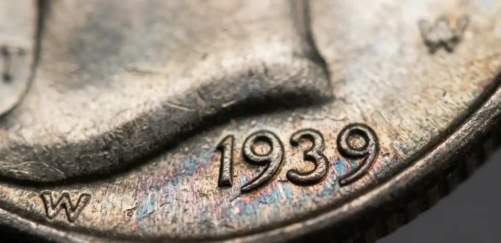 Macro shot of the 1939 date on the coin